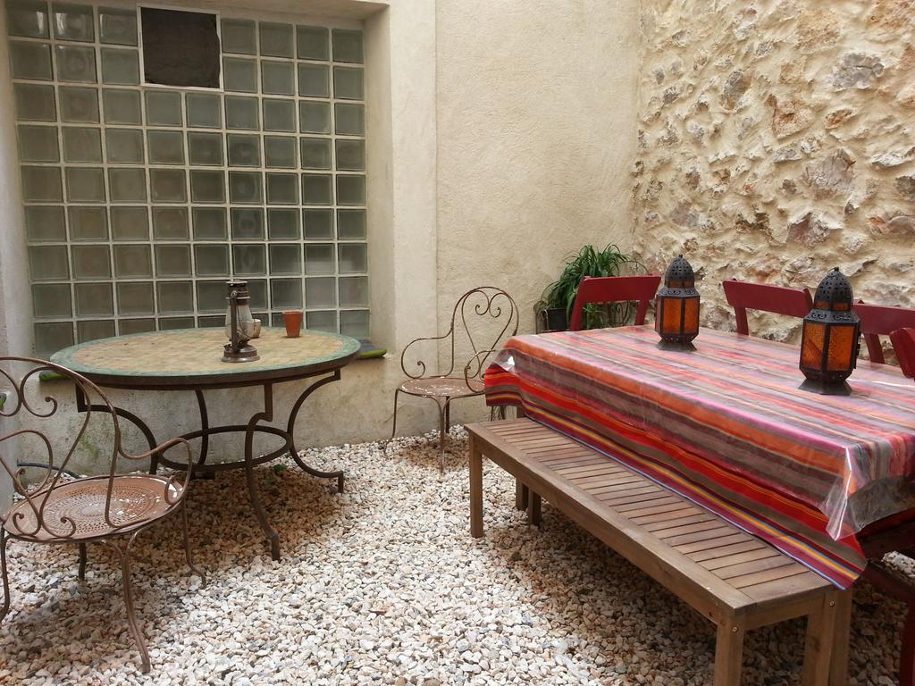 Le Patio Des Cigales Bed & Breakfast Roquefort-des-Corbieres Luaran gambar